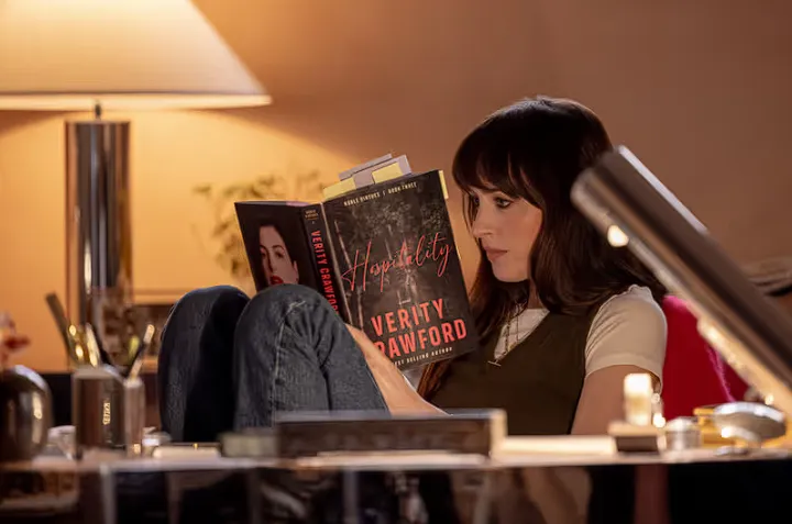 verity-movie-reading-scene